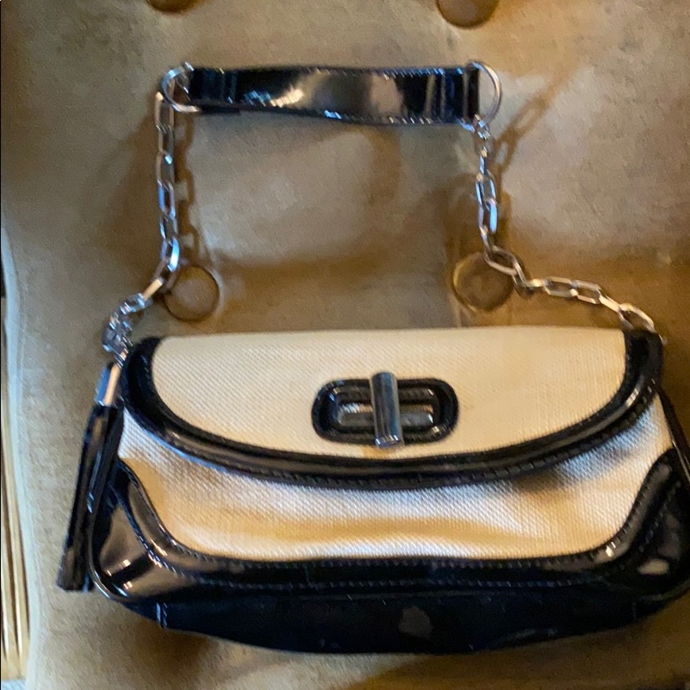 Never used clutch part patent leather